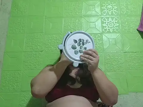 prettywetmom88 online show from September 2025 11:48:01 AM