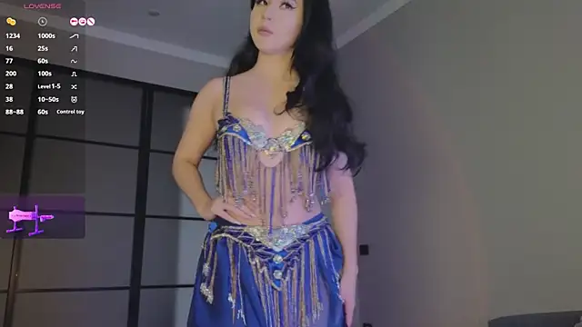 Snapshot of lunajii chatting on October 2025 03:06:02 AM lunajii online show from October 2025 03:06:02 AM