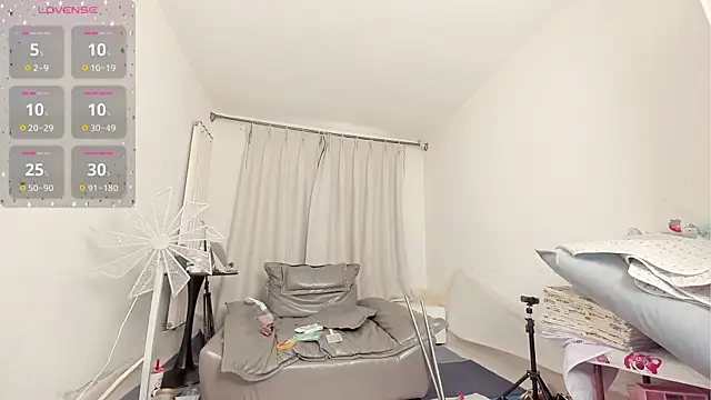 Snapshot of fox-yiyi chatting on November 2025 08:02:02 AM fox-yiyi online show from November 2025 08:02:02 AM