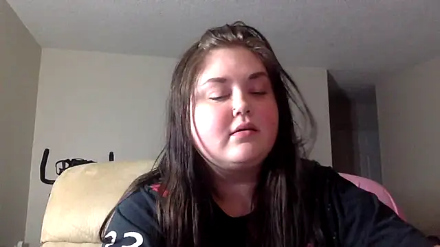Snapshot of JJbaby1 chatting on April 2026 01:53:02 AM JJbaby1 online show from April 2026 01:53:02 AM