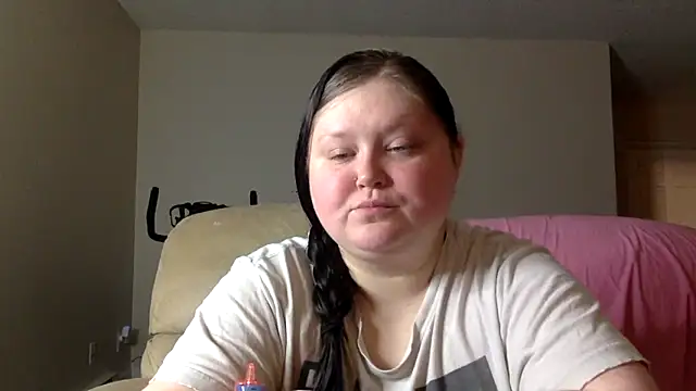 Snapshot of JJbaby1 chatting on May 2026 10:31:01 AM JJbaby1 online show from May 2026 10:31:01 AM