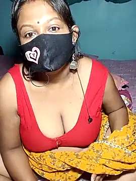 Snapshot of Hotty-rosni chatting on October 2025 11:46:02 PM Hotty-rosni online show from October 2025 11:46:02 PM