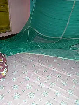 Snapshot of Hotty-rosni chatting on October 2025 12:08:01 AM Hotty-rosni online show from October 2025 12:08:01 AM