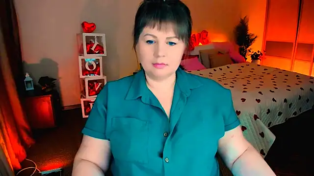 CrystaalStaar online show from February 2026 08:16:01 PM