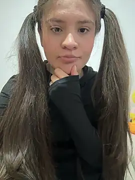 Emilyybennet  online show from March 2026 11:08:01 PM