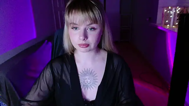 Snapshot of AngelicaHollywood chatting on March 2026 08:26:02 PM AngelicaHollywood online show from March 2026 08:26:02 PM