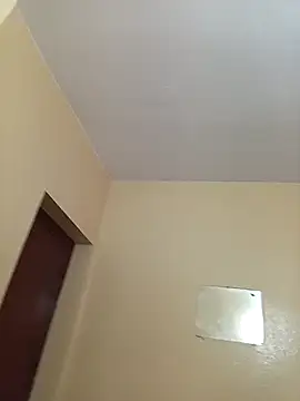 Snapshot of ziyadmomo chatting on October 2025 04:37:01 AM ziyadmomo online show from October 2025 04:37:01 AM