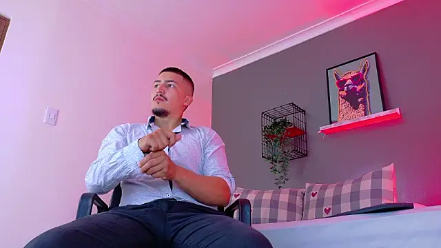 MrFox   online show from February 2026 11:42:02 AM