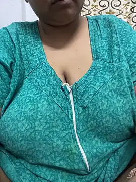 Miss Kavya  online show from September 2025 02:40:01 PM