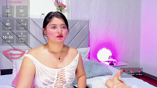 Snapshot of AmberSinner chatting on September 2025 11:26:02 AM AmberSinner online show from September 2025 11:26:02 AM