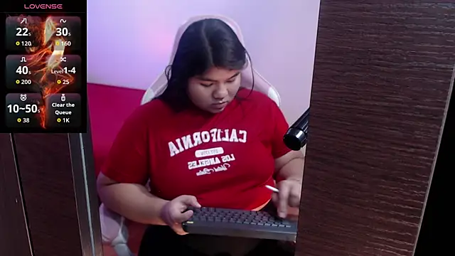 Lia Arellano online show from June 2026 07:27:02 PM