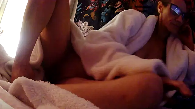 gypsyadventures1 online show from October 2025 06:03:01 AM