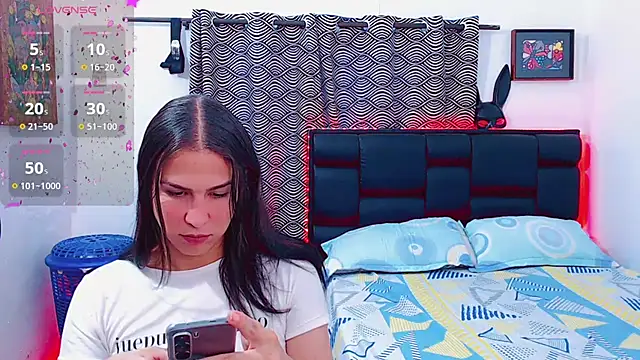 Snapshot of Azley_sweet chatting on February 2026 07:53:02 PM Azley sweet online show from February 2026 07:53:02 PM