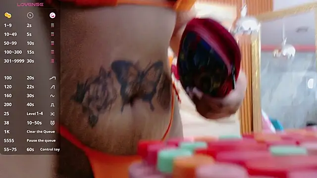 curvybrunnett online show from September 2025 12:16:01 PM