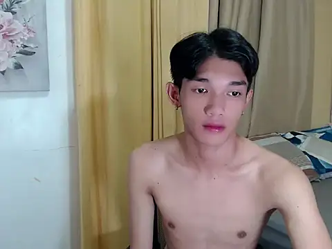 Snapshot of fuckerfriendsxx chatting on September 2025 01:23:01 PM fuckerfriendsxx online show from September 2025 01:23:01 PM