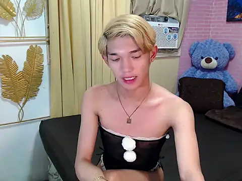 Snapshot of fuckerfriendsxx chatting on May 2026 05:34:02 AM fuckerfriendsxx online show from May 2026 05:34:02 AM