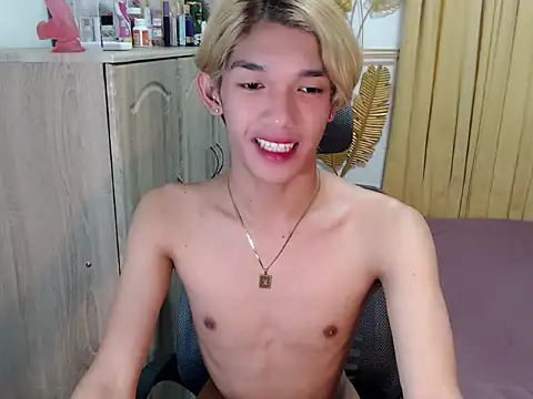 fuckerfriendsxx online show from June 2026 06:27:02 AM