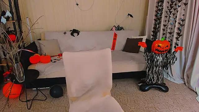 ChristinaConteeree online show from November 2025 07:48:02 PM