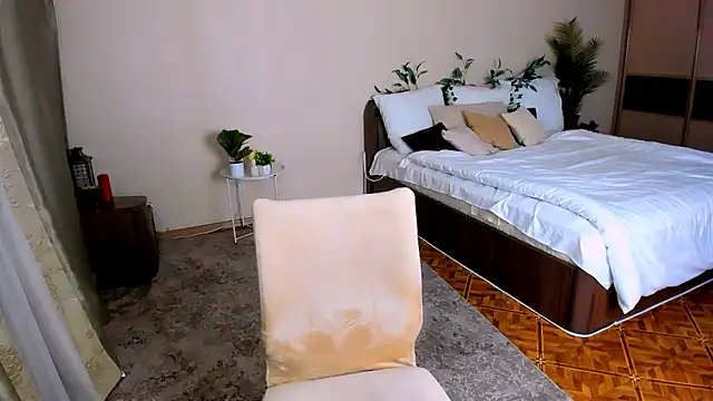 ChristinaConteeree online show from January 2026 01:28:02 PM