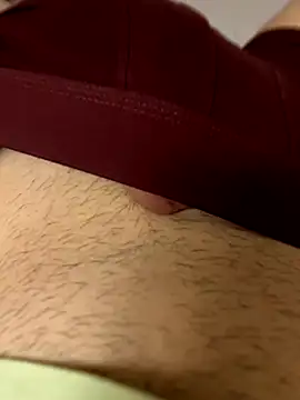 Snapshot of Frankieyyy1 chatting on October 2025 12:53:01 AM Frankieyyy1 online show from October 2025 12:53:01 AM