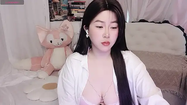 Emmaq996 online show from April 2026 02:53:01 AM