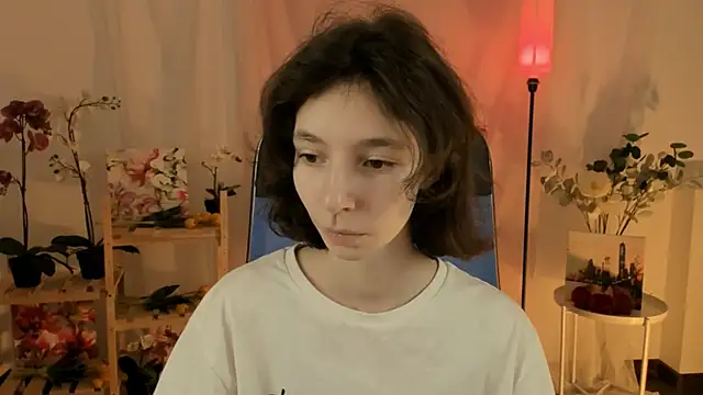 Snapshot of EmmanuellBrown chatting on November 2025 04:12:02 AM EmmanuellBrown online show from November 2025 04:12:02 AM