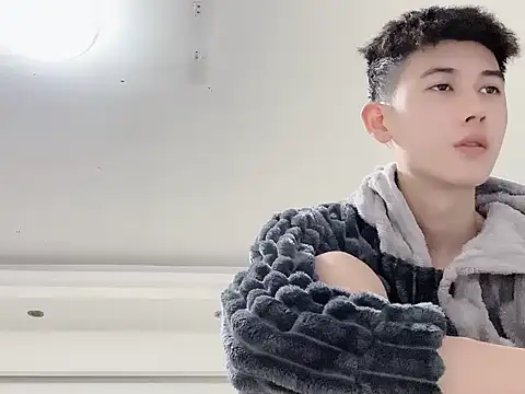 Snapshot of xiaojie2563 chatting on November 2025 10:25:01 AM xiaojie2563 online show from November 2025 10:25:01 AM