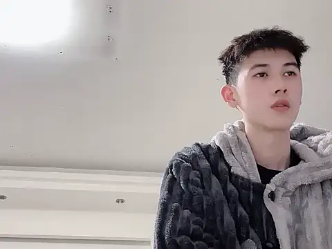 Snapshot of xiaojie2563 chatting on November 2025 11:02:01 AM xiaojie2563 online show from November 2025 11:02:01 AM