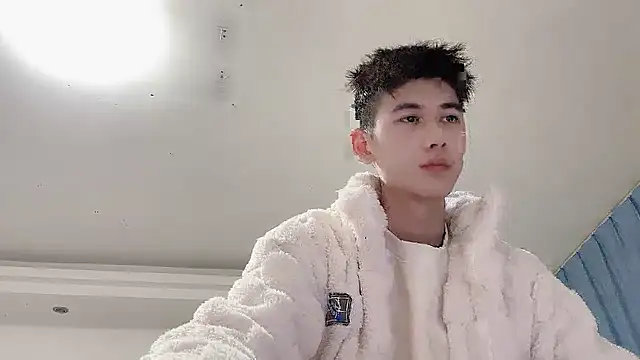 Snapshot of xiaojie2563 chatting on January 2026 12:10:01 PM xiaojie2563 online show from January 2026 12:10:01 PM