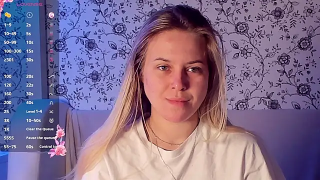 AngelAnty online show from December 2025 01:05:02 PM