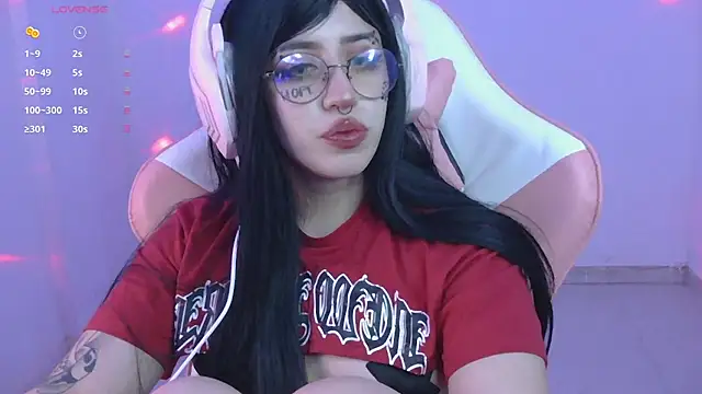 Snapshot of Hachiko_Love chatting on October 2025 03:51:02 AM Hachiko Love online show from October 2025 03:51:02 AM