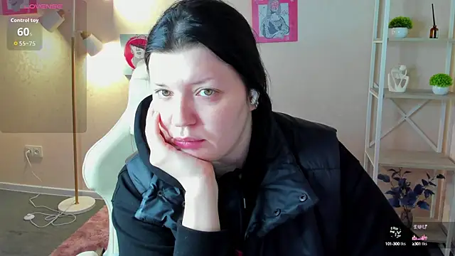 Michele Greenn online show from September 2025 01:05:02 AM