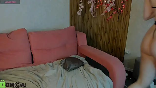 Michele Greenn online show from March 2026 01:12:01 AM