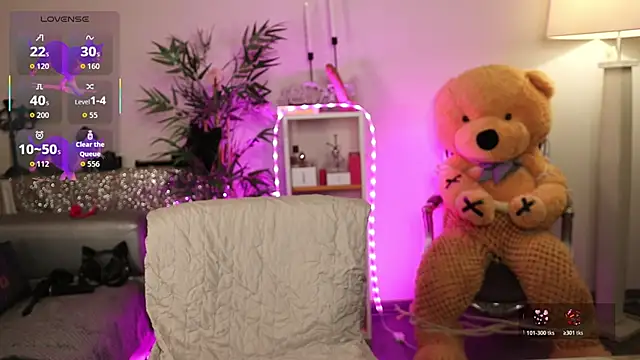 NovaHollisx online show from February 2026 04:51:02 AM