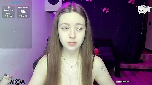 Snapshot of AmourLily chatting on December 2025 08:38:02 PM AmourLily online show from December 2025 08:38:02 PM