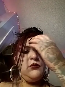 Snapshot of gypsyriot chatting on September 2025 03:24:01 PM gypsyriot online show from September 2025 03:24:01 PM