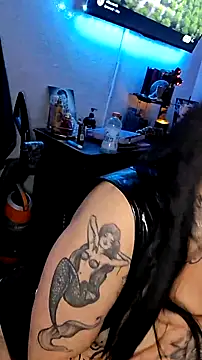 Snapshot of gypsyriot chatting on October 2025 01:31:02 PM gypsyriot online show from October 2025 01:31:02 PM