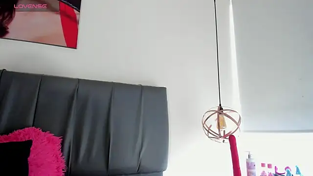 iisabella noa online show from June 2026 12:44:02 PM