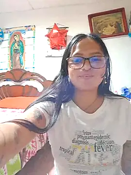 LunaHot 777 online show from December 2025 02:42:02 AM