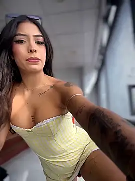 MystiqueXXX online show from June 2026 01:06:02 PM
