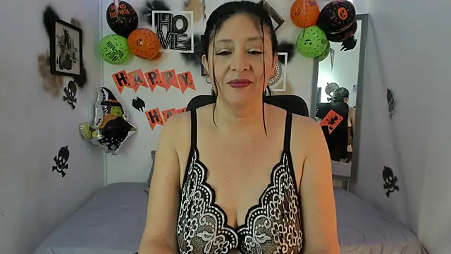 Snapshot of tatiana_sofiaa chatting on October 2025 01:33:02 PM tatiana sofiaa online show from October 2025 01:33:02 PM