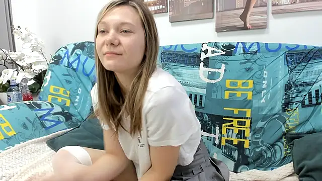 Snapshot of Sunny_Sammy chatting on September 2025 01:20:02 AM Sunny Sammy online show from September 2025 01:20:02 AM