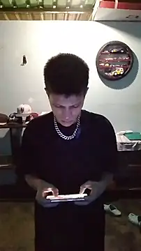 elinnki online show from April 2026 06:42:02 PM