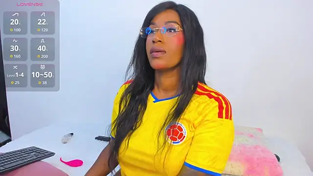 Brandy brown  online show from June 2026 11:32:01 PM