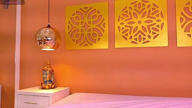 HIKARY MIYAMOTO online show from February 2026 01:05:02 PM