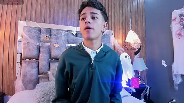 owen  johnson online show from November 2025 11:56:02 AM