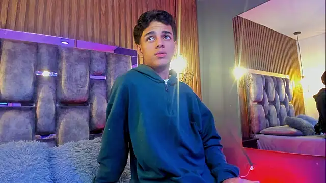 owen  johnson online show from February 2026 12:22:02 PM