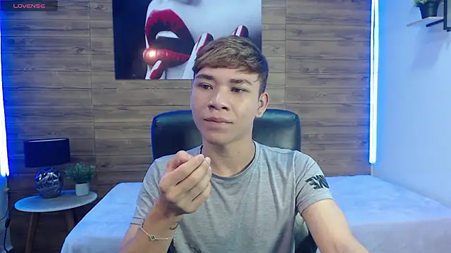 nathanclay online show from February 2026 03:34:02 AM