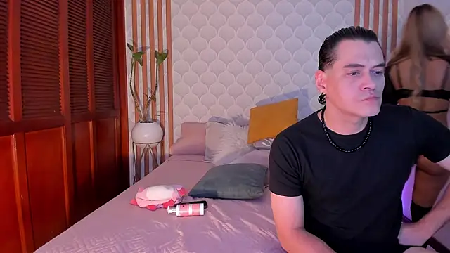 Snapshot of Cristian_blaze chatting on September 2025 12:34:01 AM Cristian blaze online show from September 2025 12:34:01 AM