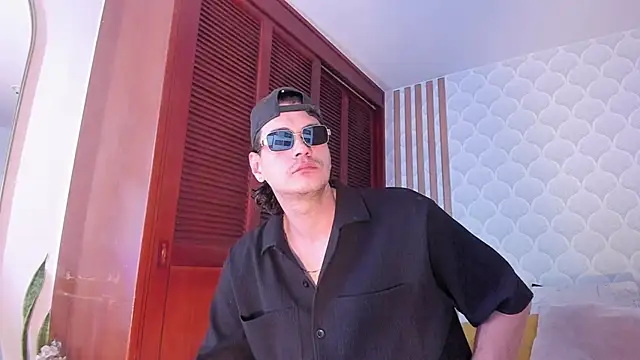 Cristian blaze online show from February 2026 09:19:02 AM